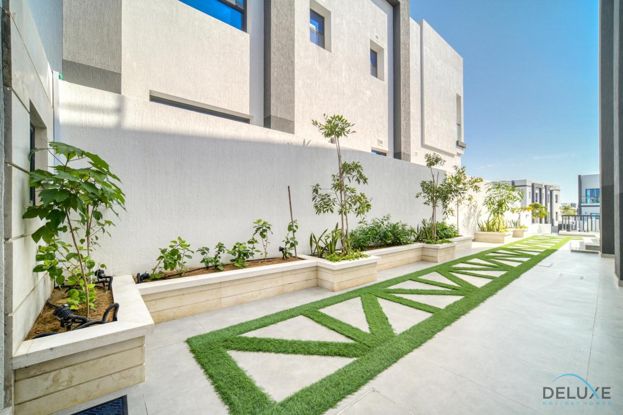 Special Offer With Chilled Apartment