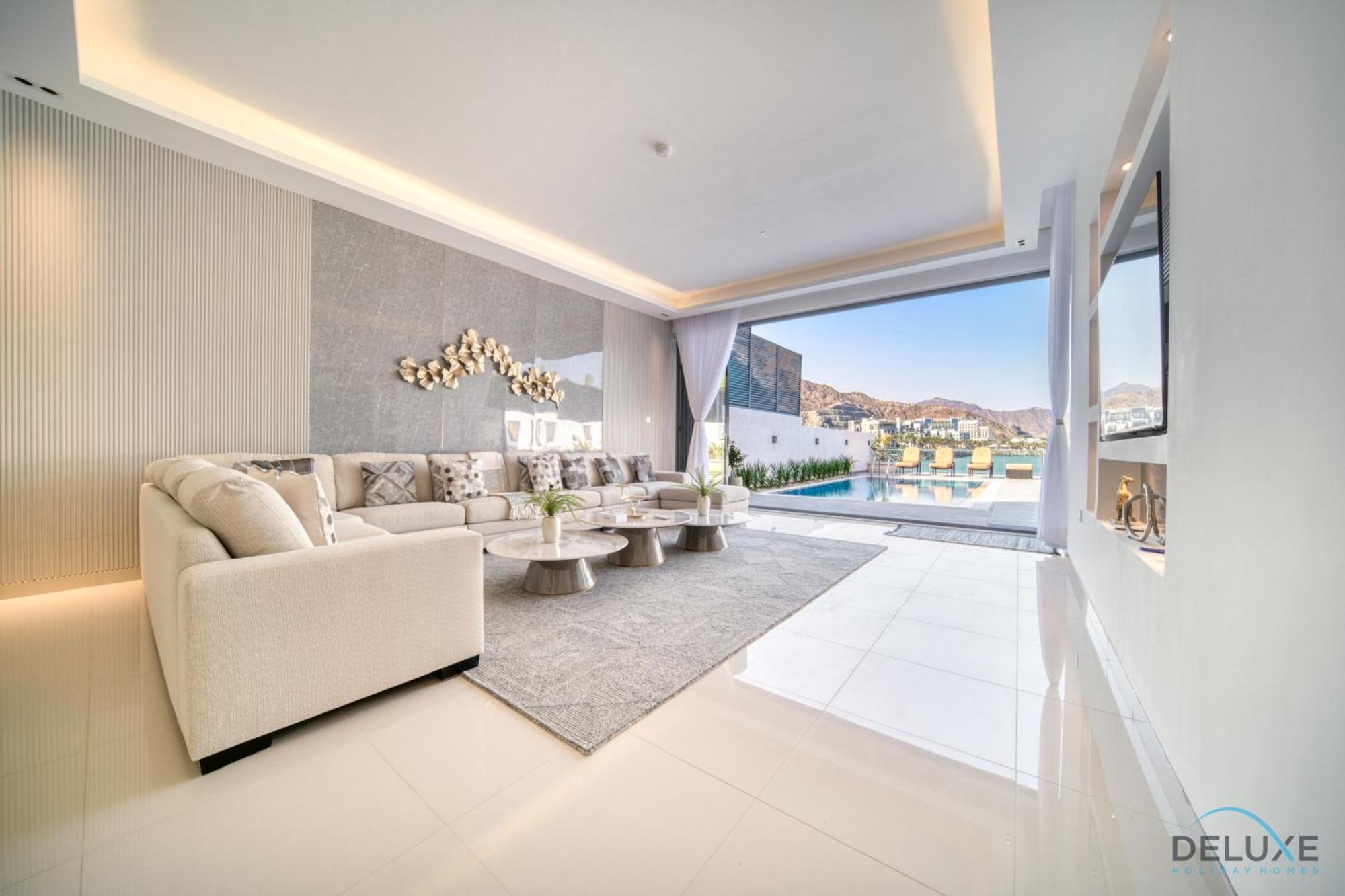 Special Offer With Chilled Apartment