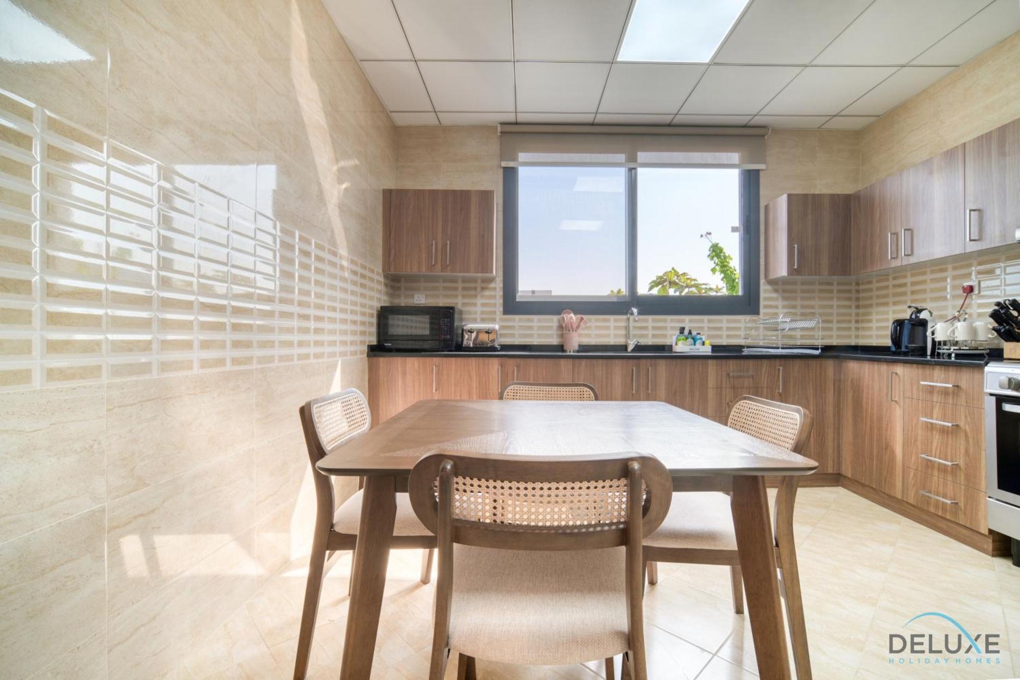 Apartment Special Offer With Chilled Fujairah