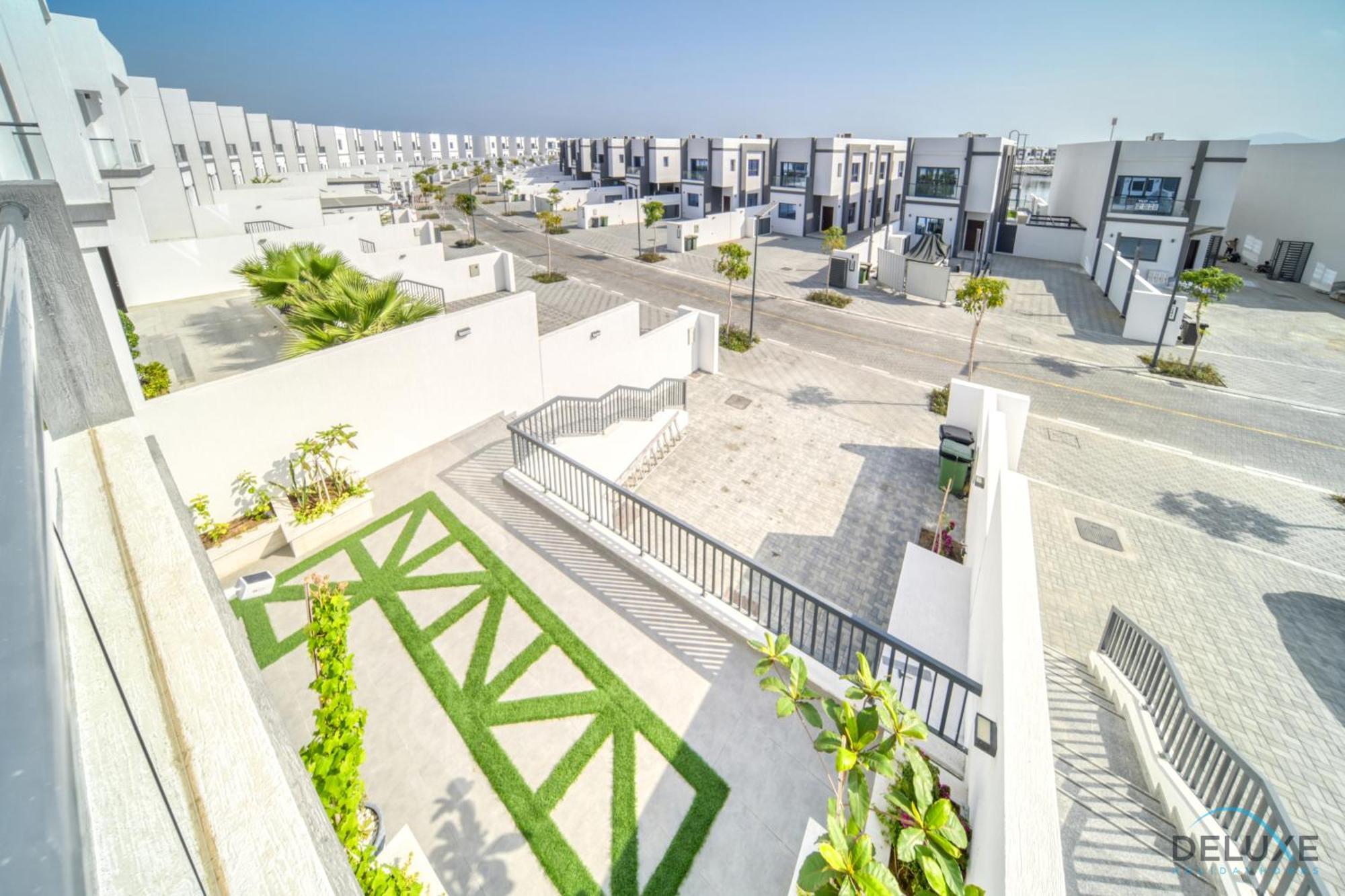 Special Offer With Chilled Apartment